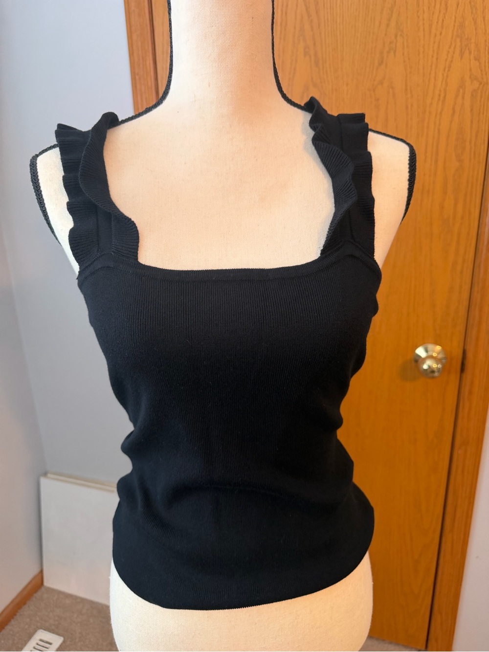 mine Black Ruffle Strap Knit Tank Top